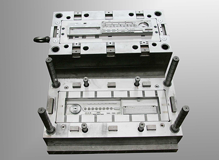 Factors to consider when choosing a CNC system for a mechanical processing plant